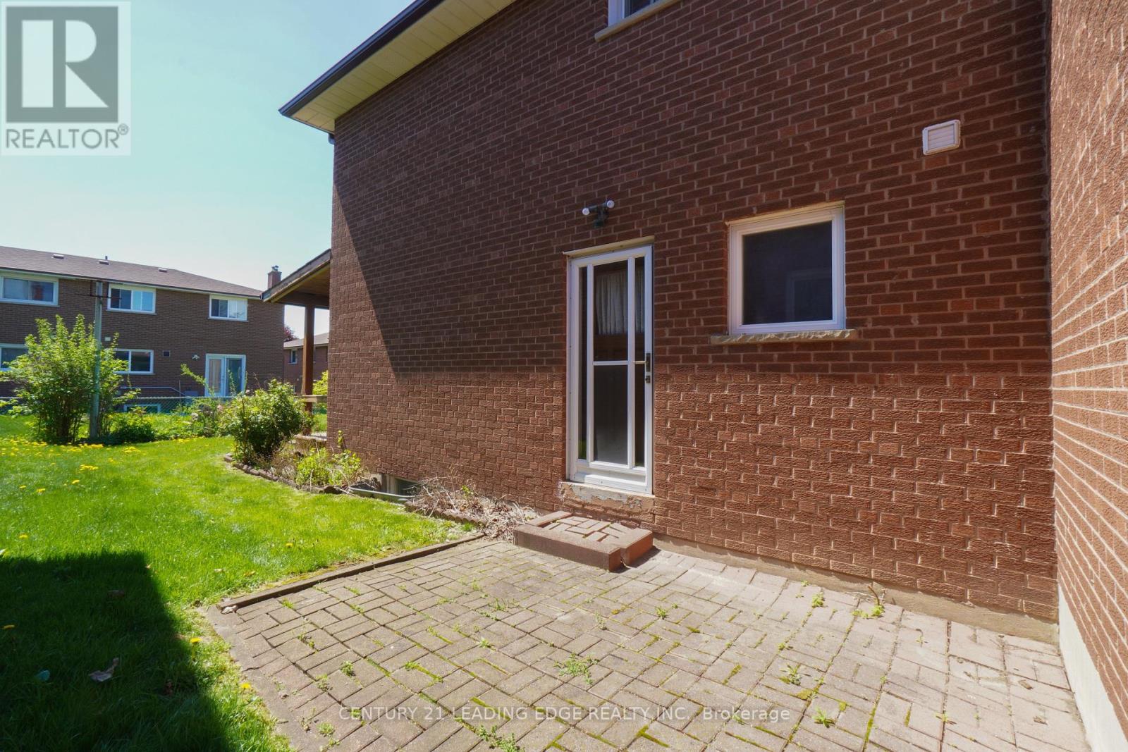 302 Huntsmill Boulevard, Toronto, Ontario  M1W 3C8 - Photo 43 - E12153920