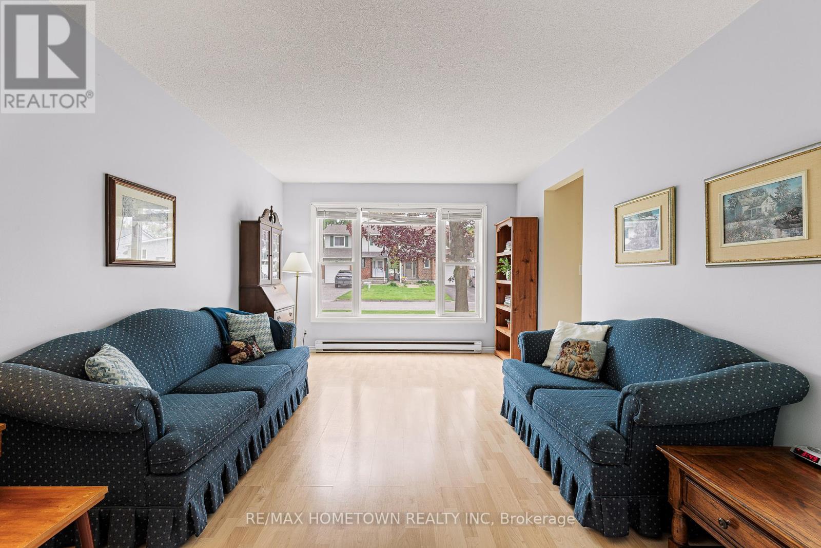 12 Karolina Street, Brockville, Ontario  K6V 6L4 - Photo 10 - X12154057