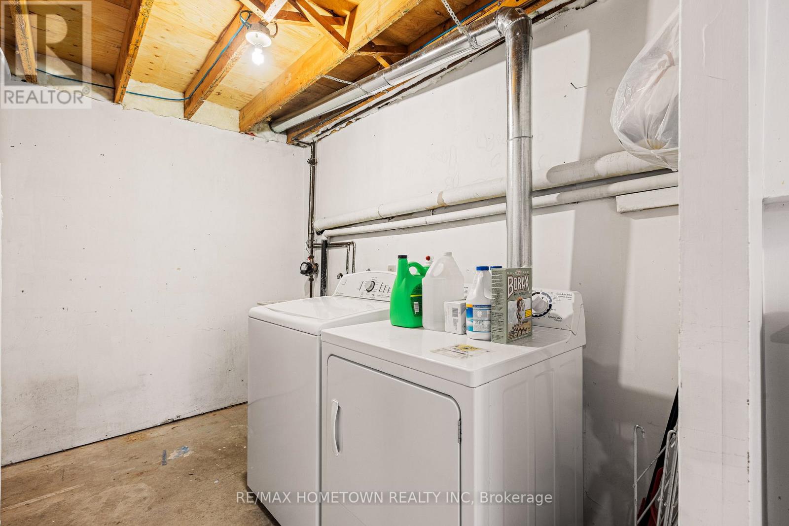 12 Karolina Street, Brockville, Ontario  K6V 6L4 - Photo 23 - X12154057