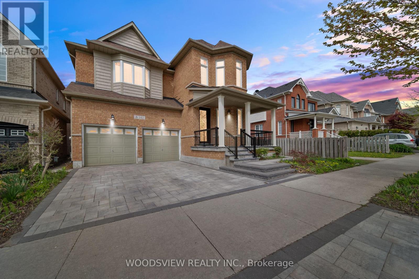 142 WEST LAWN CRESCENT, Whitchurch-Stouffville, Ontario