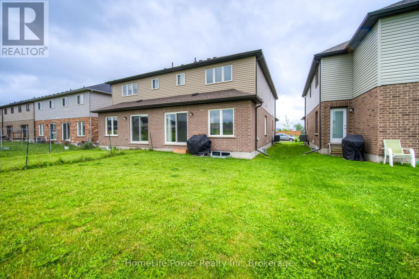 1365 Calais Drive, Woodstock, Ontario  N4T 0L8 - Photo 28 - X12154045