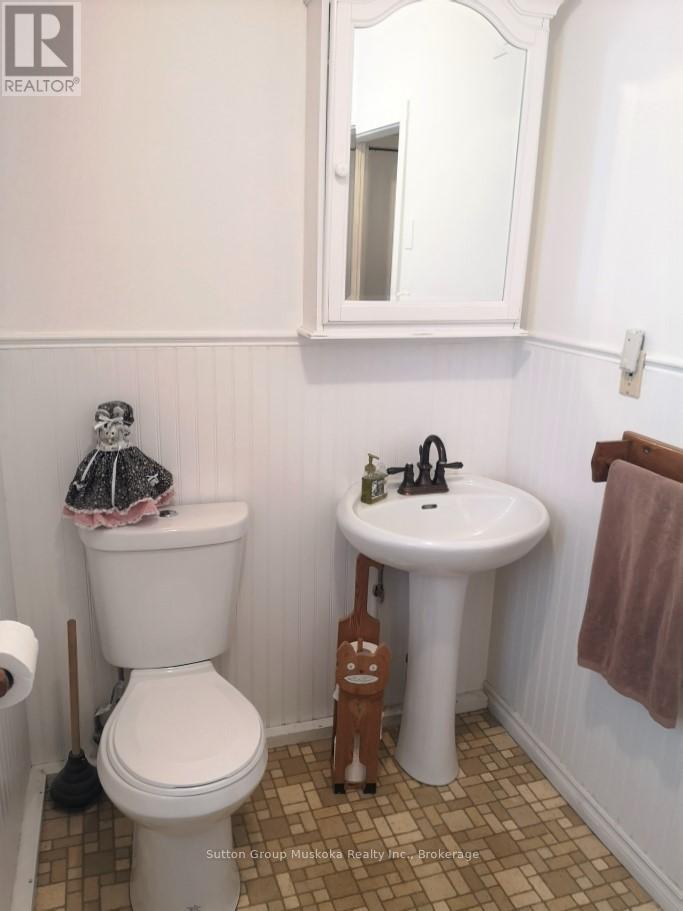 2832 60 Highway Highway, Lake Of Bays, Ontario  P0A 1H0 - Photo 25 - X12154097