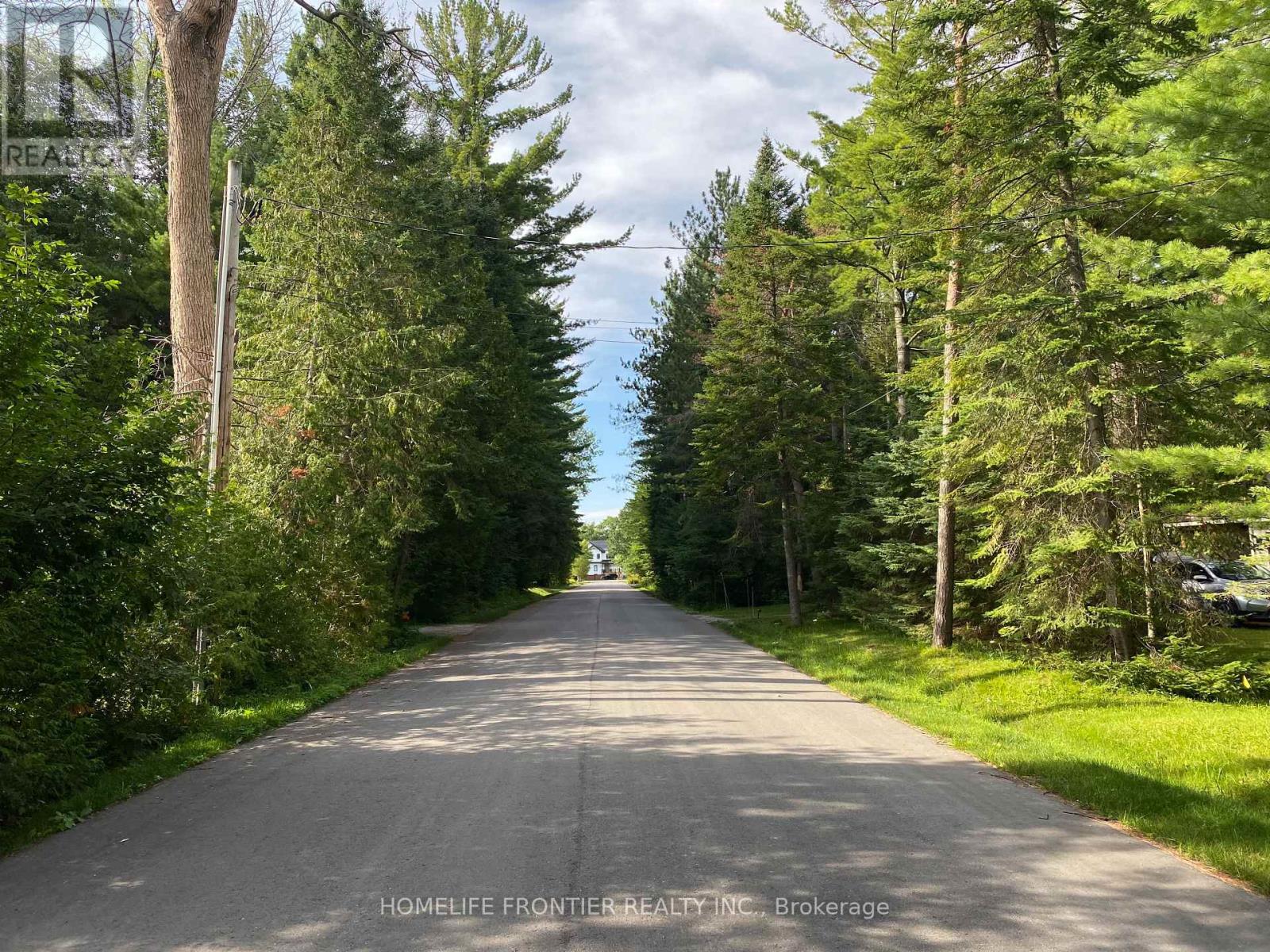 172 Ramblewood Drive, Wasaga Beach, Ontario  L9Z 0L6 - Photo 19 - S12153828