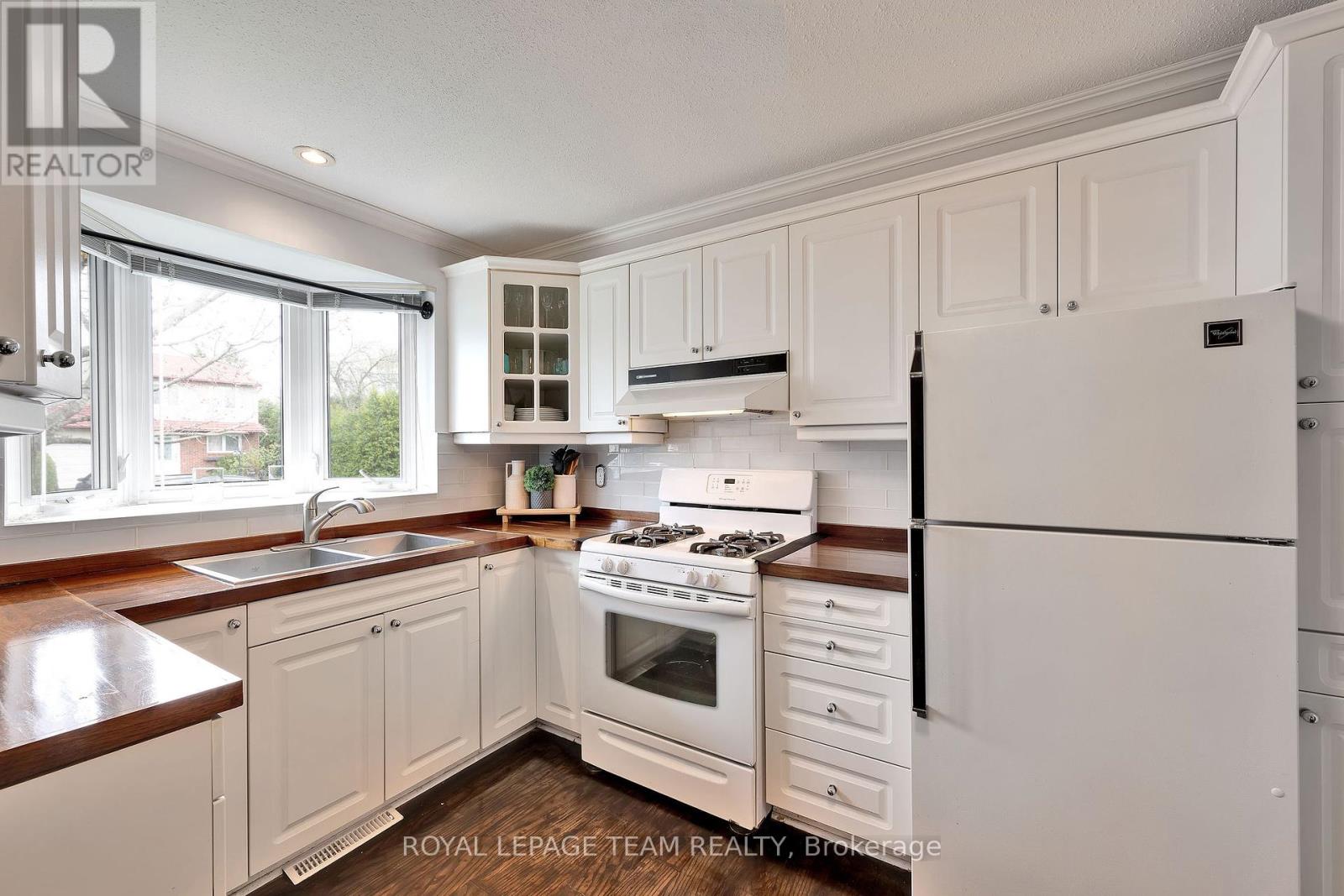Property at 1642 LAFRANCE DRIVE image 3