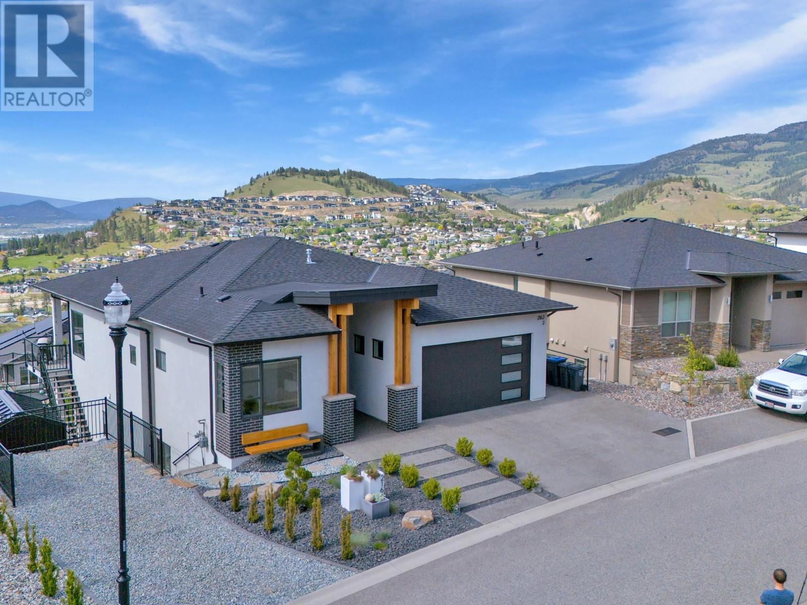 2162 Tramonto Court, Kelowna, British Columbia  V1P 1V1 - Photo 3 - 10345399
