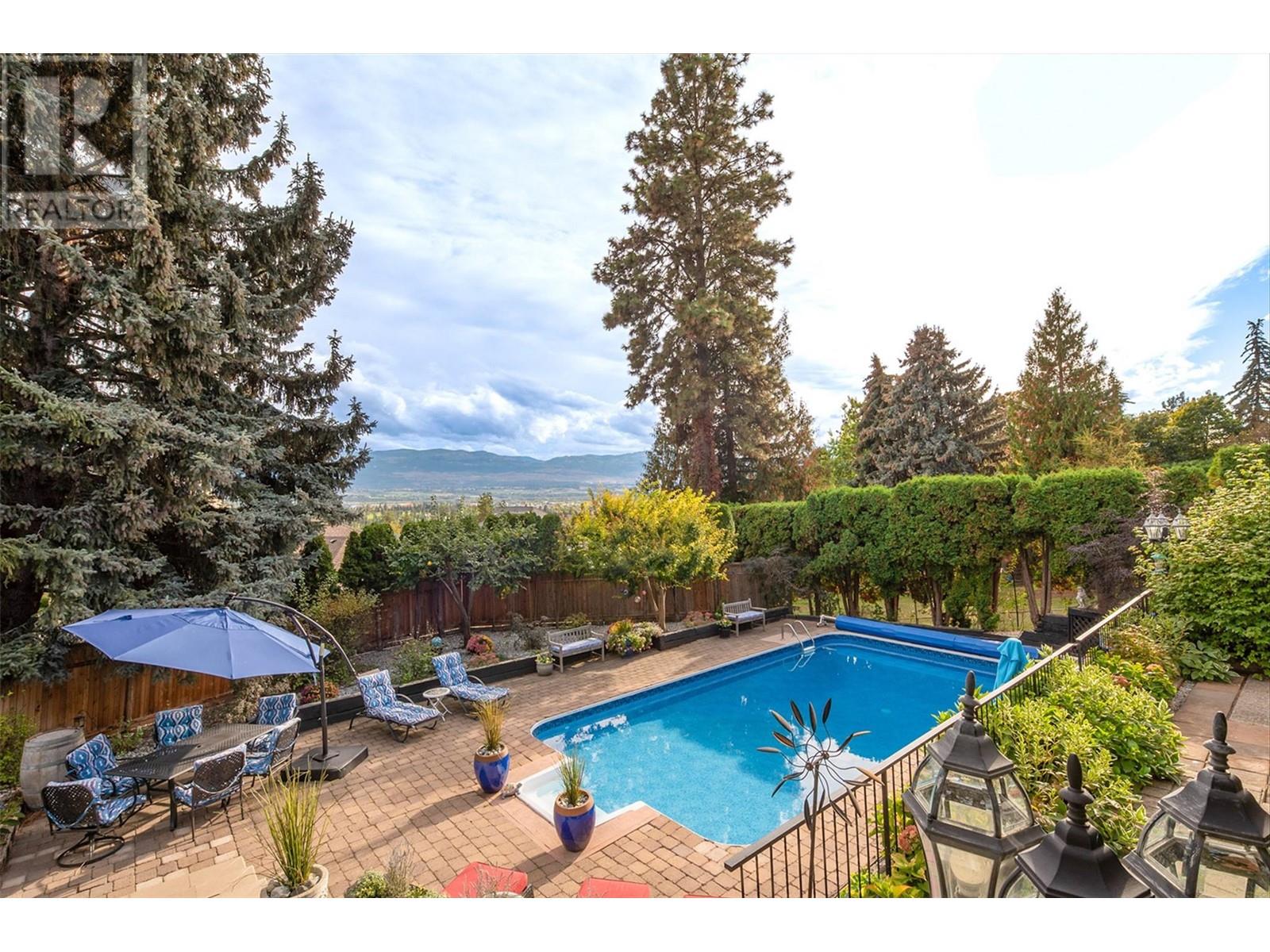 5 Alameda Court, Kelowna, British Columbia  V1V 1C6 - Photo 37 - 10347471