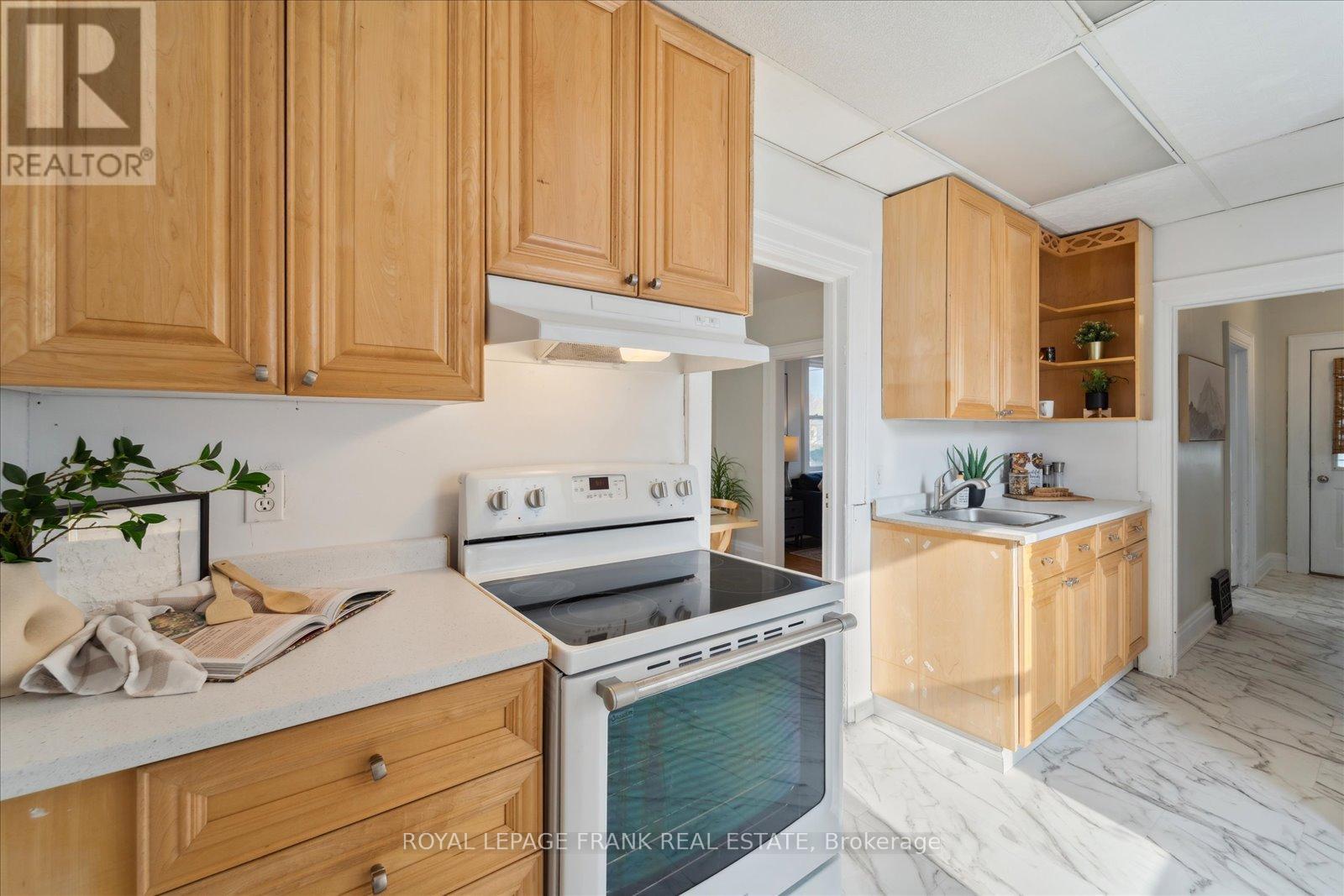 352 Pine Avenue, Oshawa, Ontario  L1J 2H4 - Photo 14 - E12103814