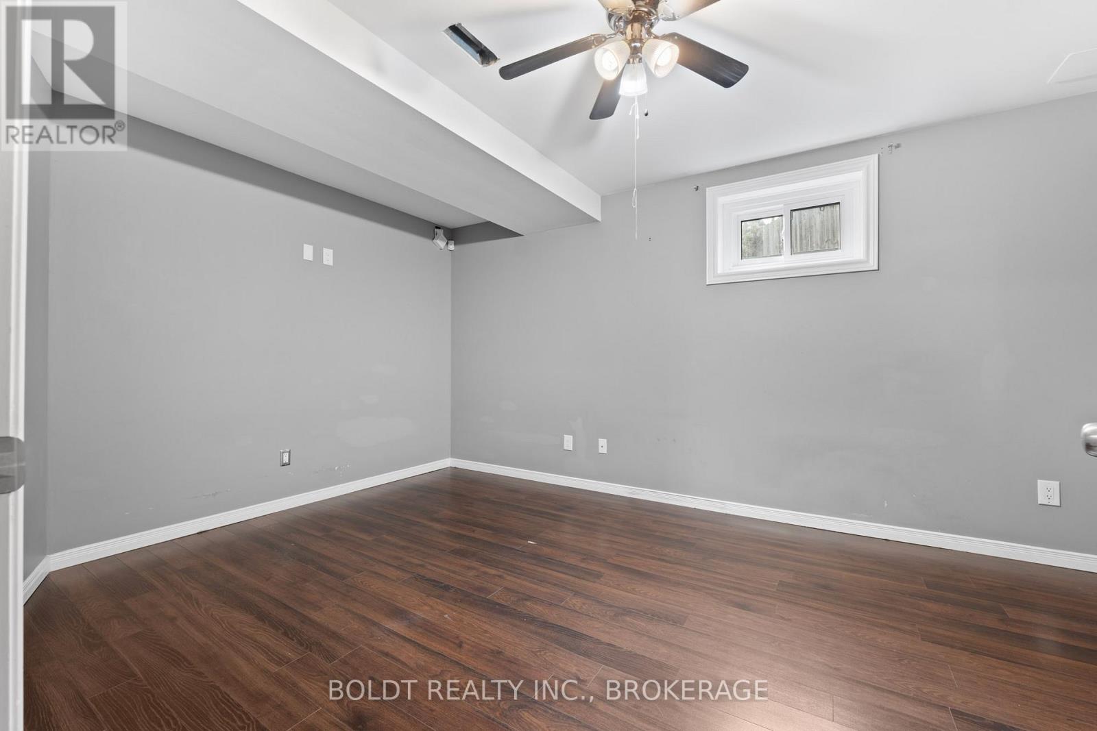 39 Bellevue Court, Welland, Ontario  L3C 7M1 - Photo 32 - X12148869
