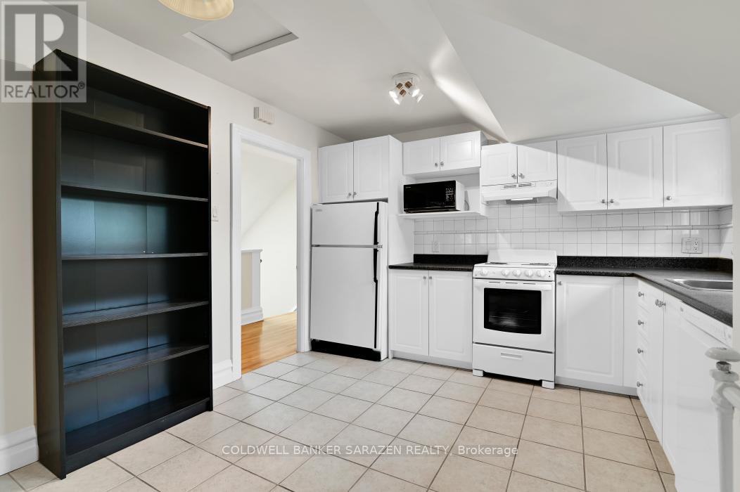 380 First Avenue, Ottawa, Ontario  K1S 2H1 - Photo 8 - X12130760