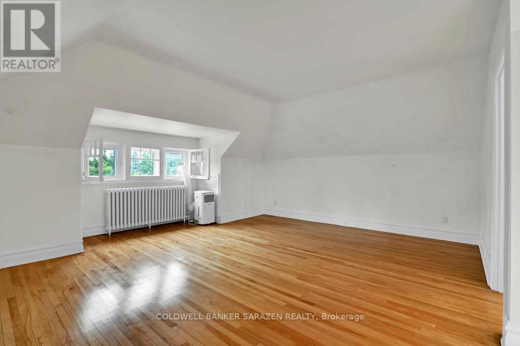 380 First Avenue, Ottawa, Ontario  K1S 2H1 - Photo 10 - X12130760