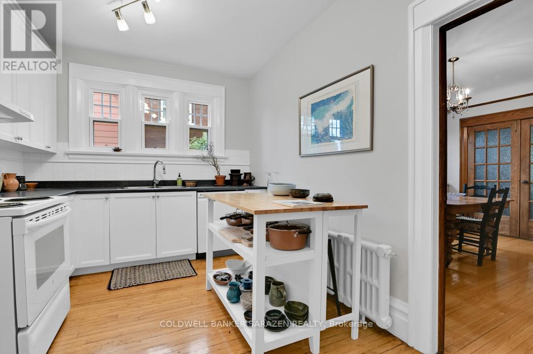 380 First Avenue, Ottawa, Ontario  K1S 2H1 - Photo 17 - X12130760