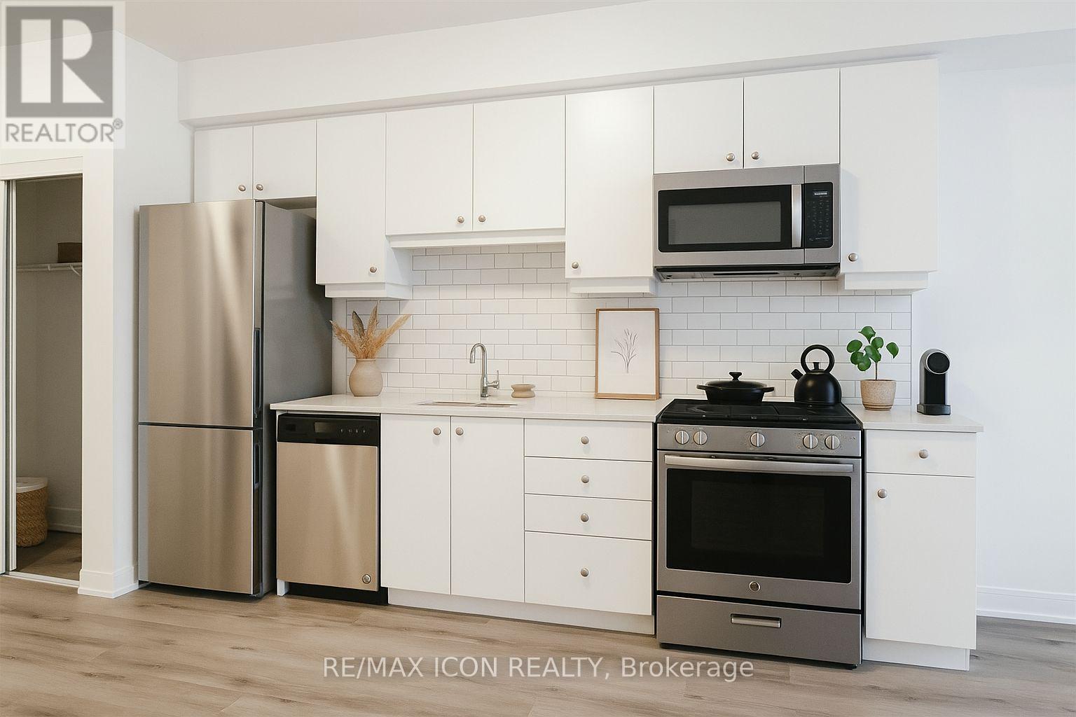 410 - 243 Northfield Drive E, Waterloo, Ontario  N2K 0H2 - Photo 3 - X12153906