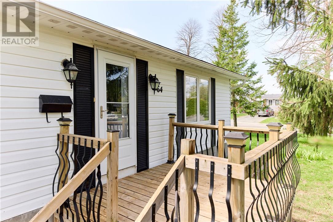 Property at 64 Garland Crescent image 2