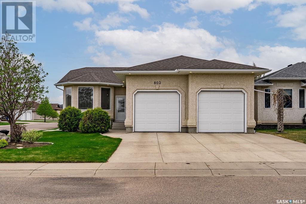 Property at 803 Carr TERRACE image 1