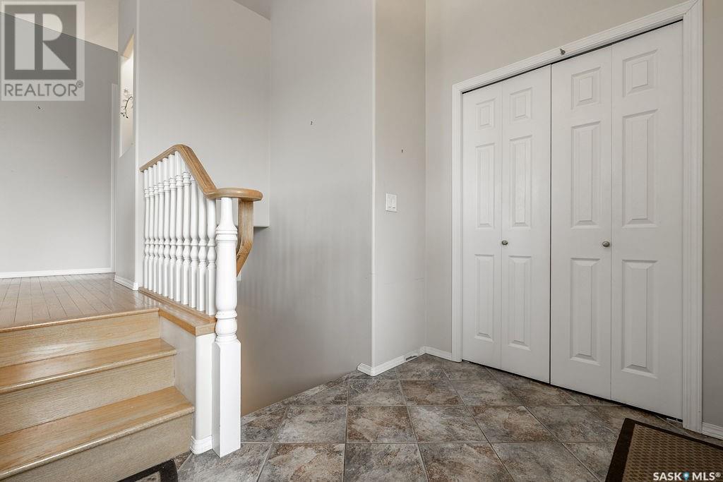Property at 803 Carr TERRACE image 4