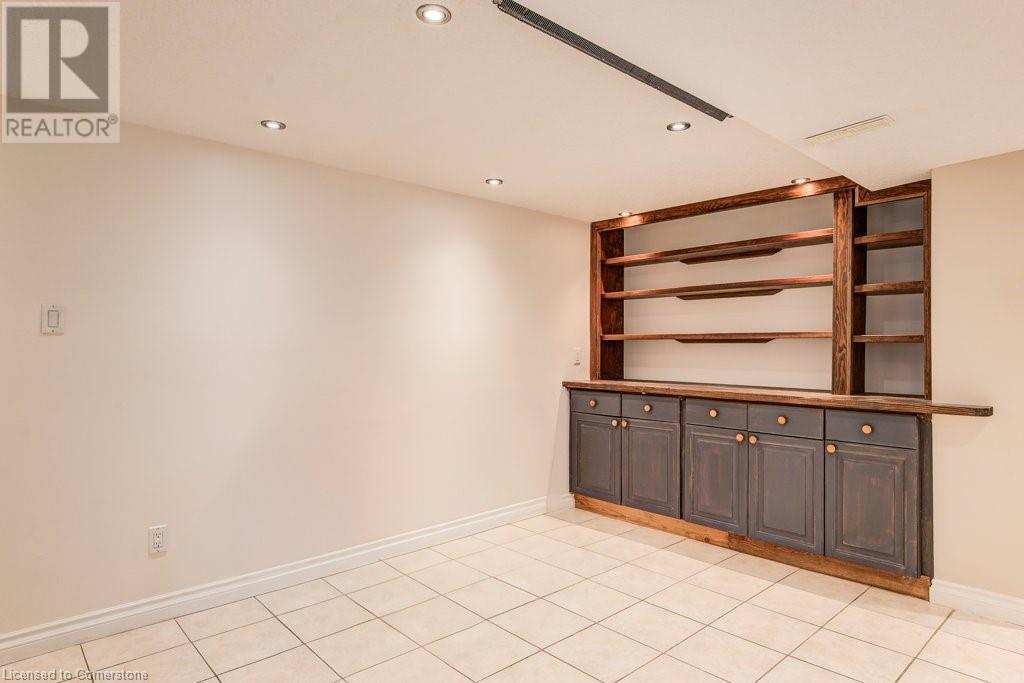 35 Waverly Road, Kitchener, Ontario  N2G 2E1 - Photo 26 - 40729294