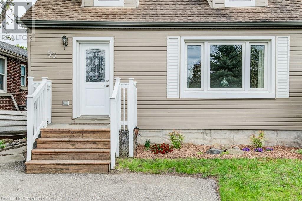 35 Waverly Road, Kitchener, Ontario  N2G 2E1 - Photo 2 - 40729294