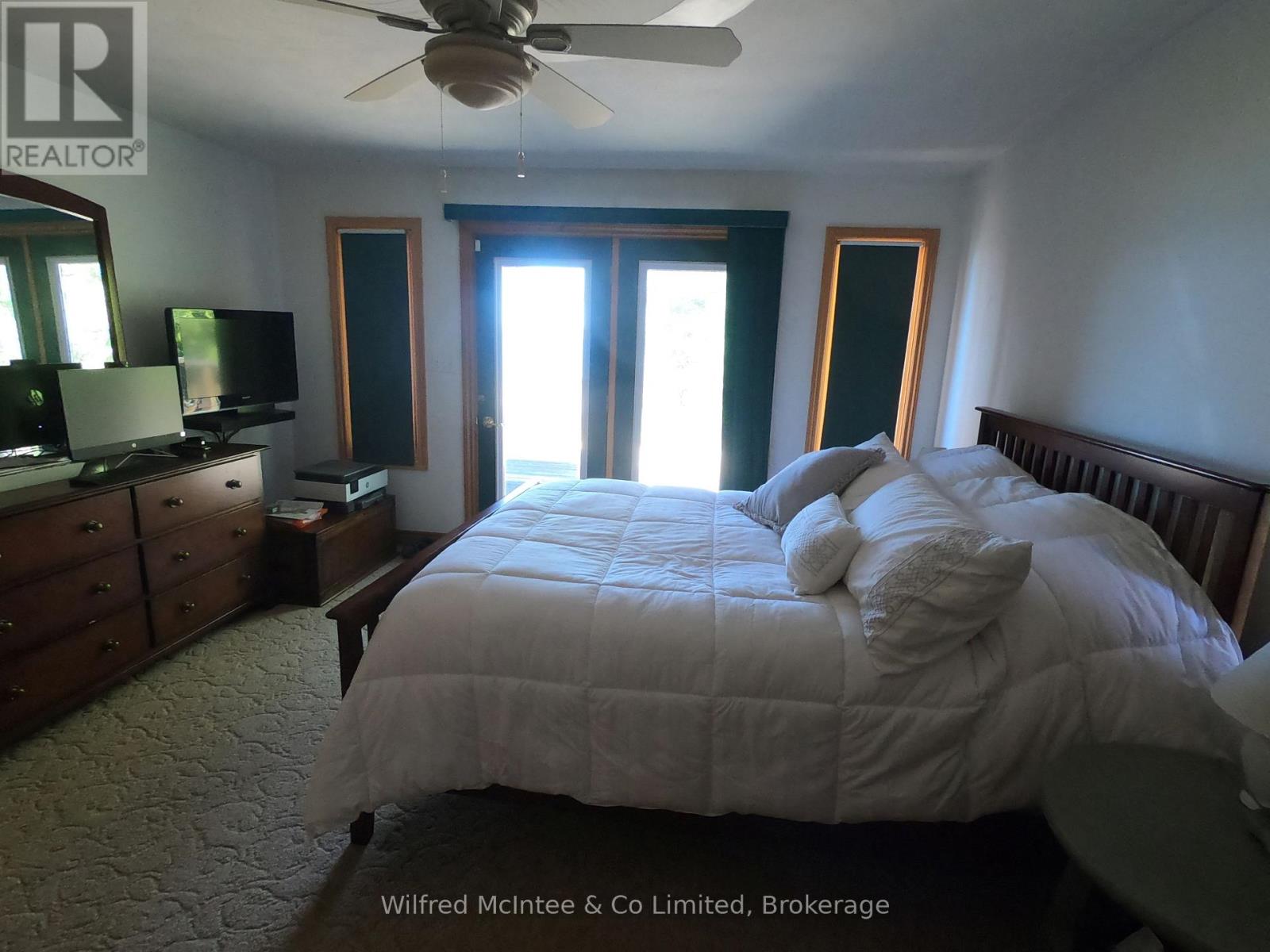 126 Buckingham Lane, Meaford, Ontario  N0H 1V0 - Photo 22 - X12134441