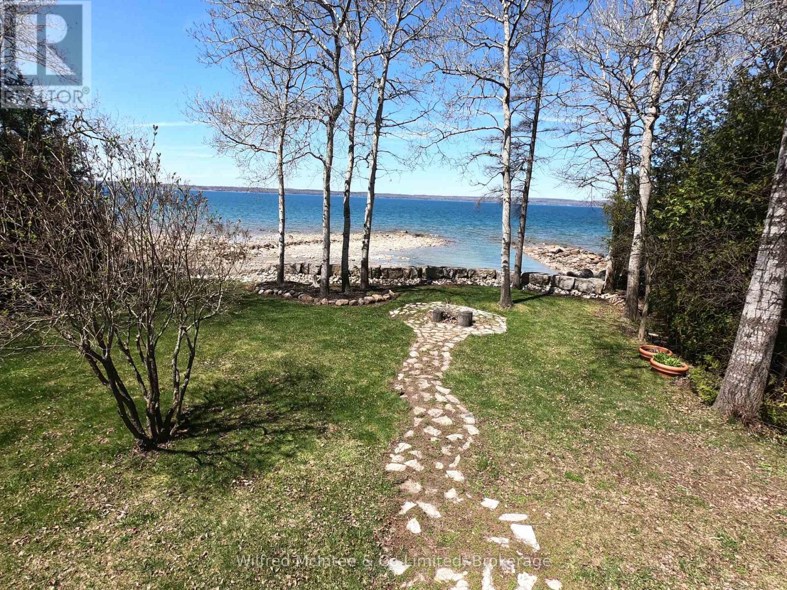 126 Buckingham Lane, Meaford, Ontario  N0H 1V0 - Photo 9 - X12134441