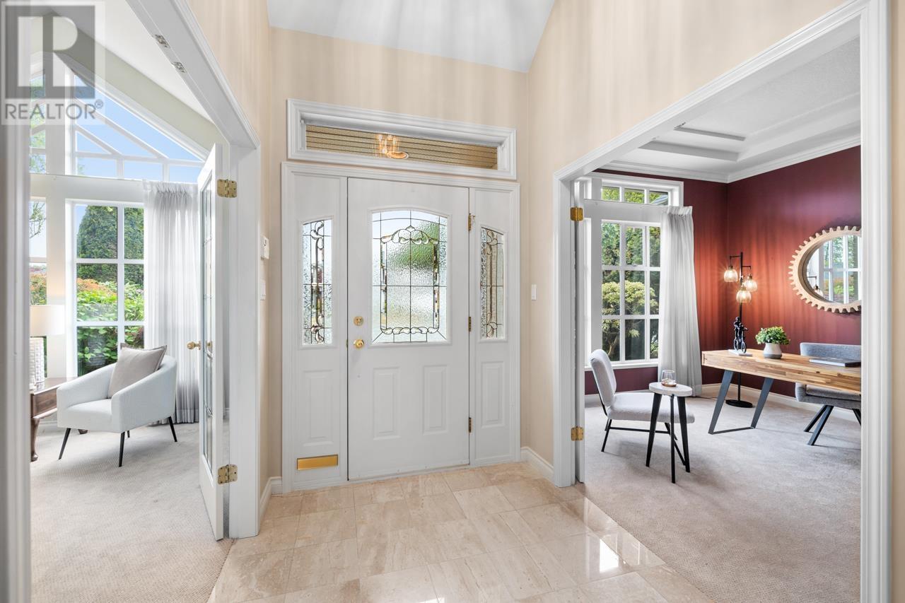 Property at 5318 COMMODORE DRIVE image 3