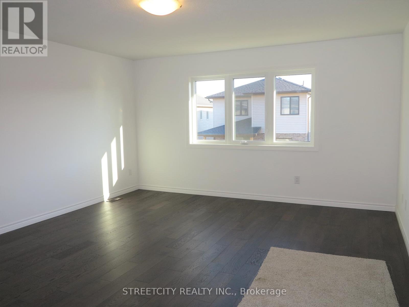 1950 Jim Hebb Way, London North, Ontario  N6H 5K3 - Photo 10 - X12154191