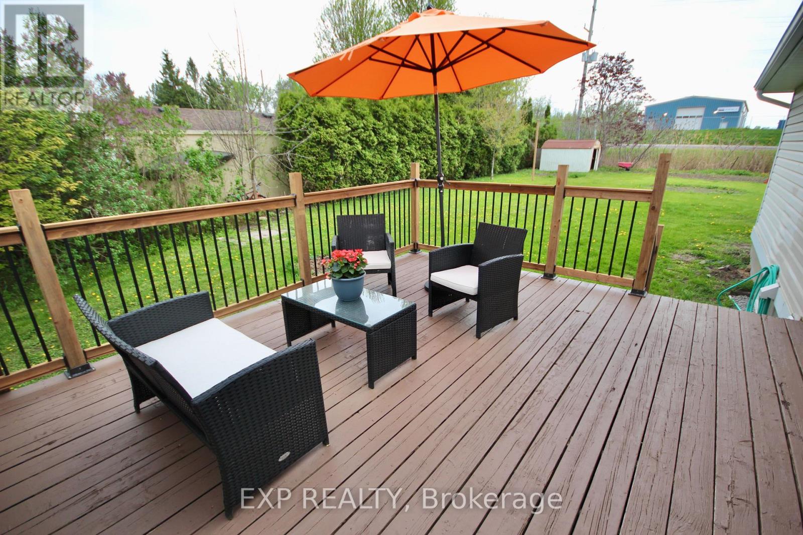 68 Columbia Avenue, South Stormont, Ontario  K0C 1P0 - Photo 24 - X12154140