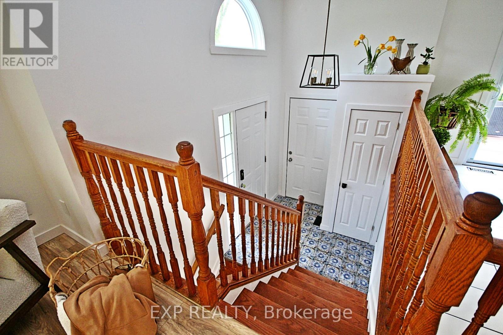 Property at 68 COLUMBIA AVENUE image 3