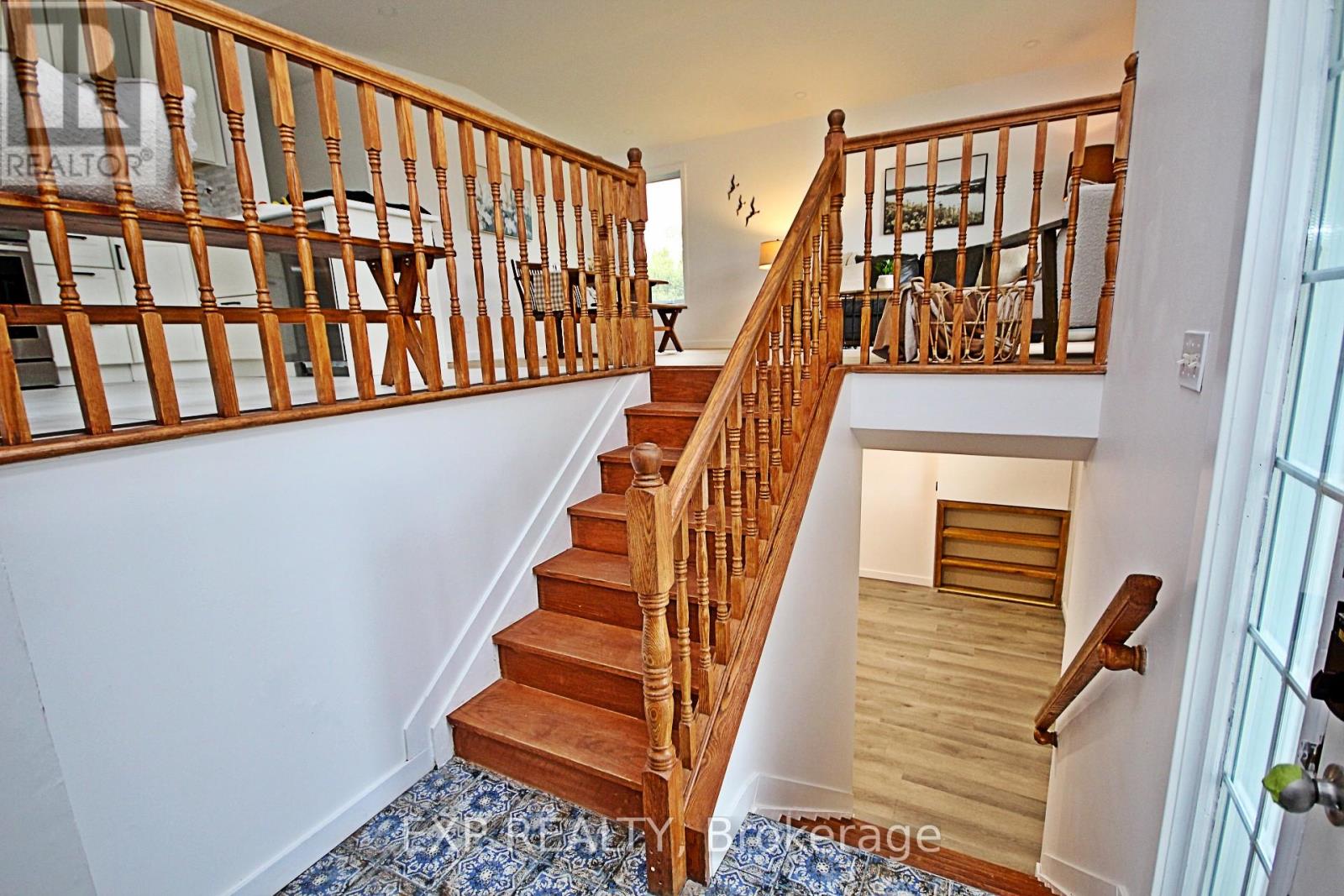 Property at 68 COLUMBIA AVENUE image 4