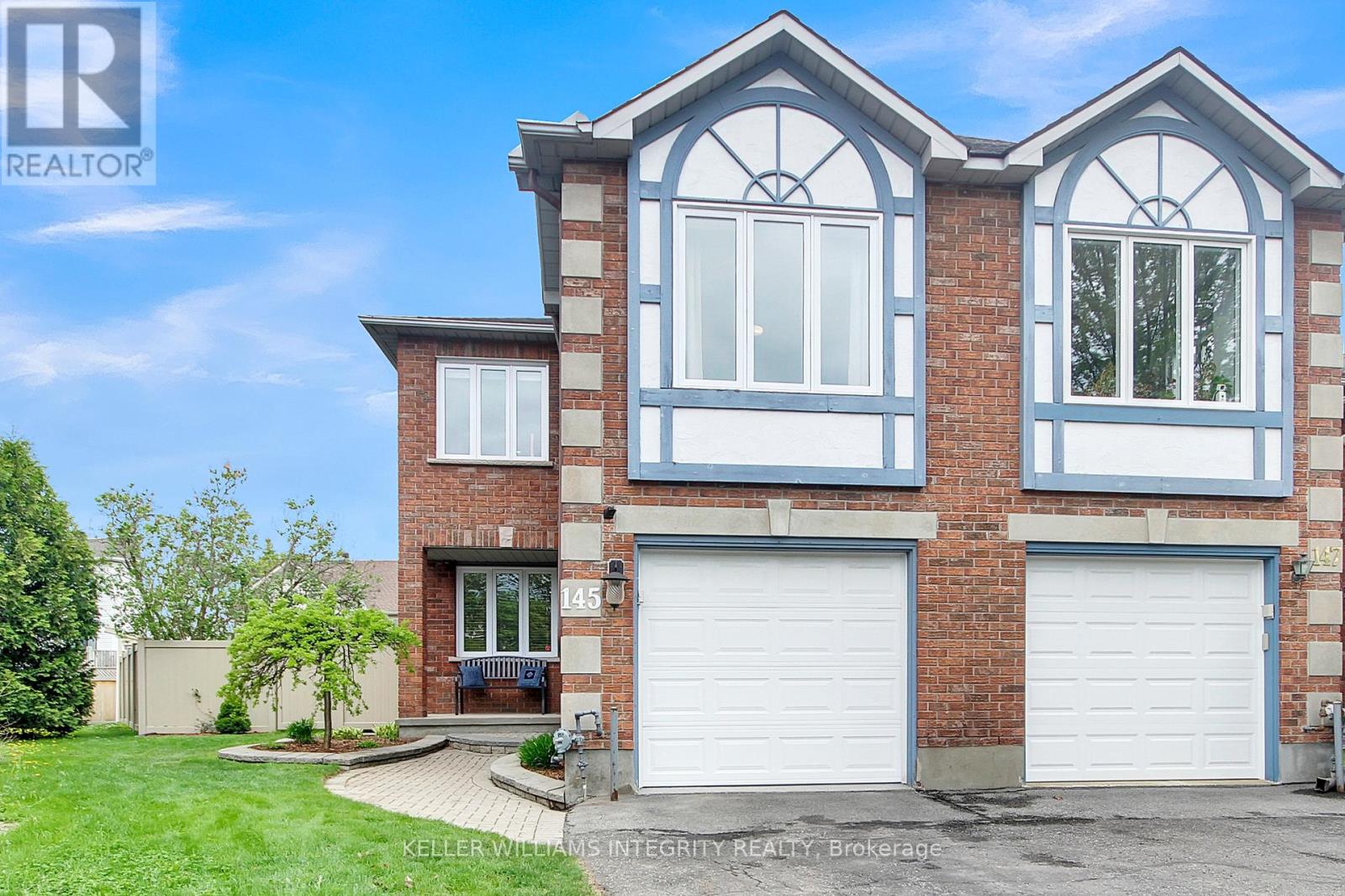 Property at 145 HUNTERSWOOD CRESCENT image 1
