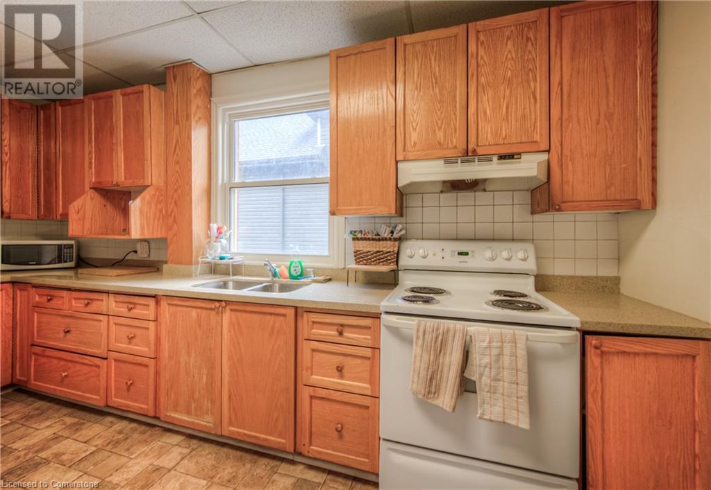 337 Gordon Street, Guelph, Ontario  N1G 1X7 - Photo 10 - 40728206