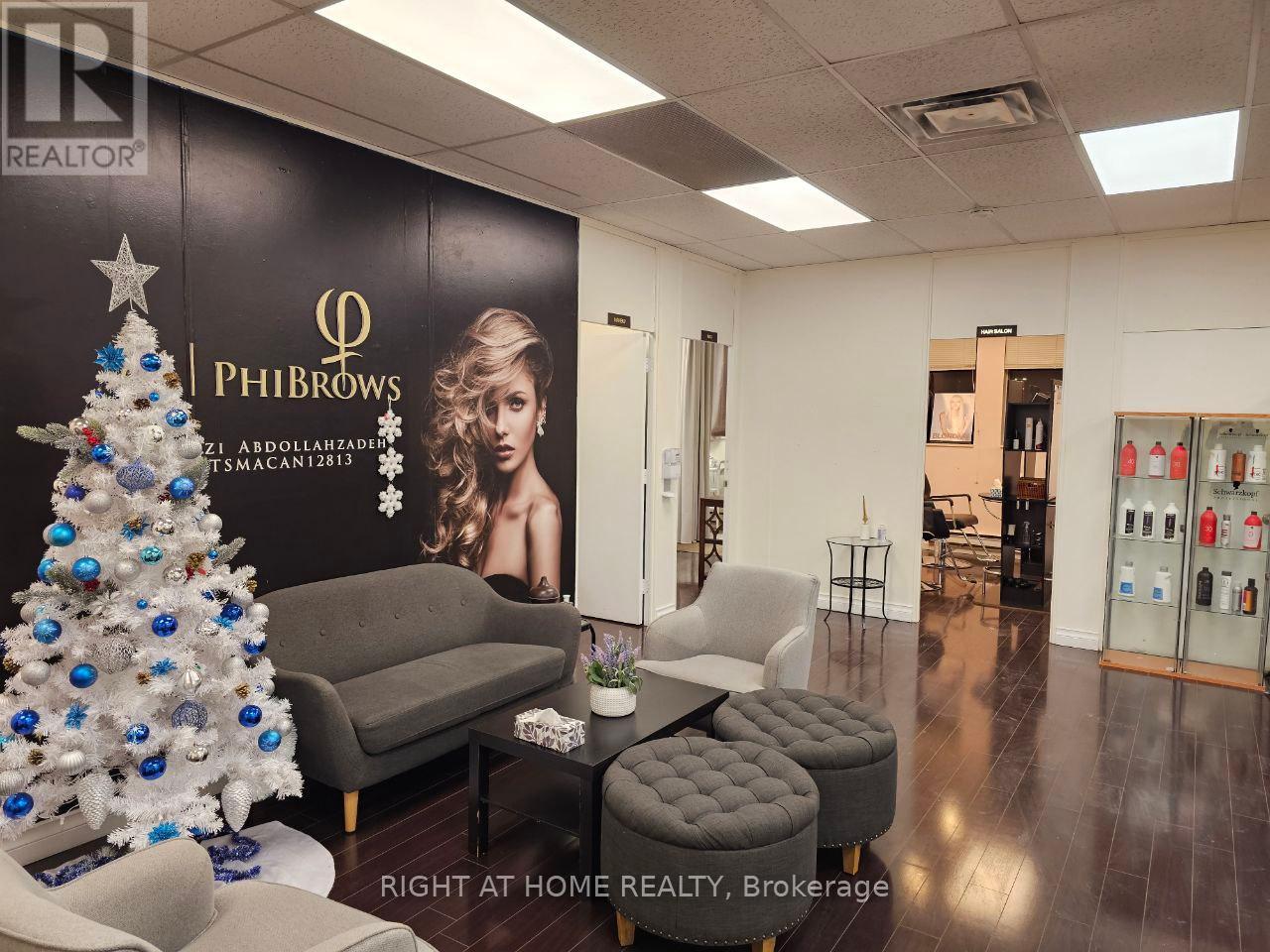 201 - 10670 Yonge Street, Richmond Hill, Ontario  L4C 3C9 - Photo 4 - N11946486