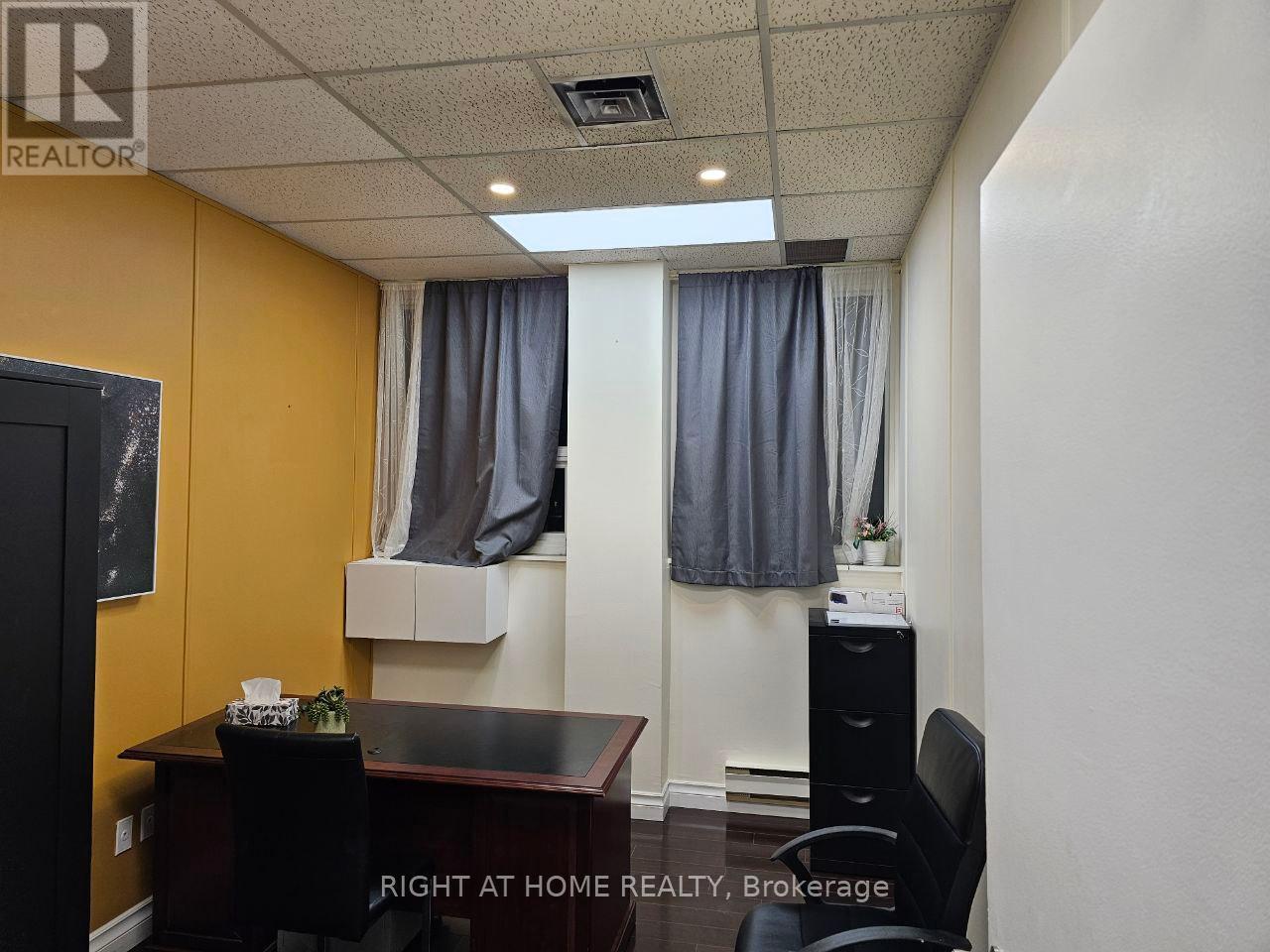 201 - 10670 Yonge Street, Richmond Hill, Ontario  L4C 3C9 - Photo 15 - N11946486