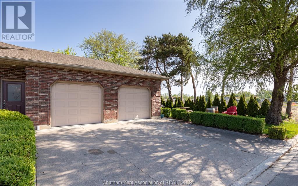 Property at 35 Normandy AVENUE image 3