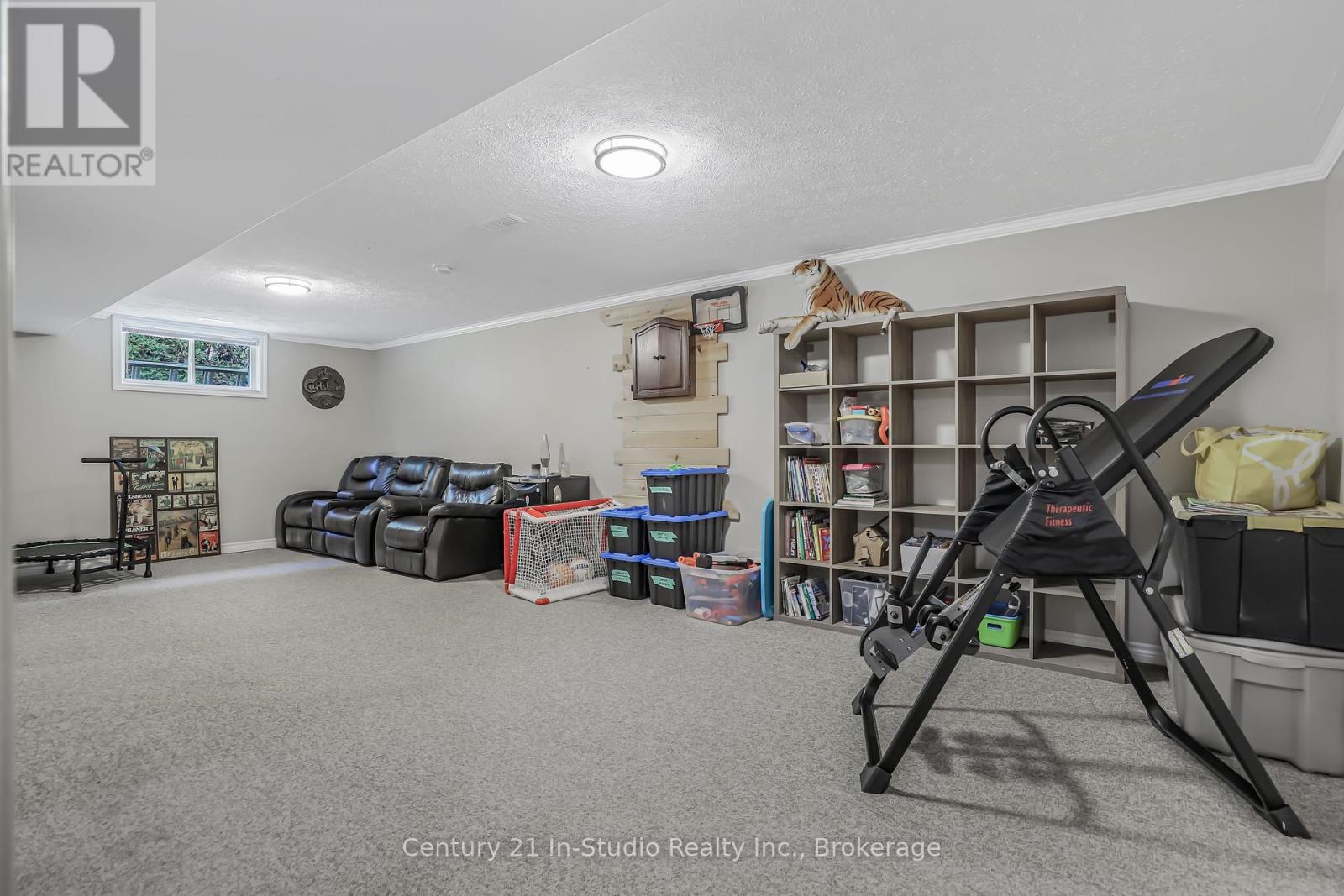 406 Alice Street, Saugeen Shores, Ontario  N0H 2L0 - Photo 22 - X12154113