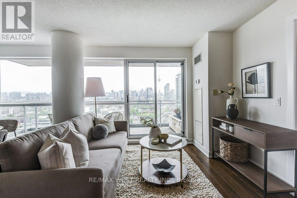 2206 - 80 Western Battery Road, Toronto, Ontario  M6K 3S1 - Photo 10 - C12153940