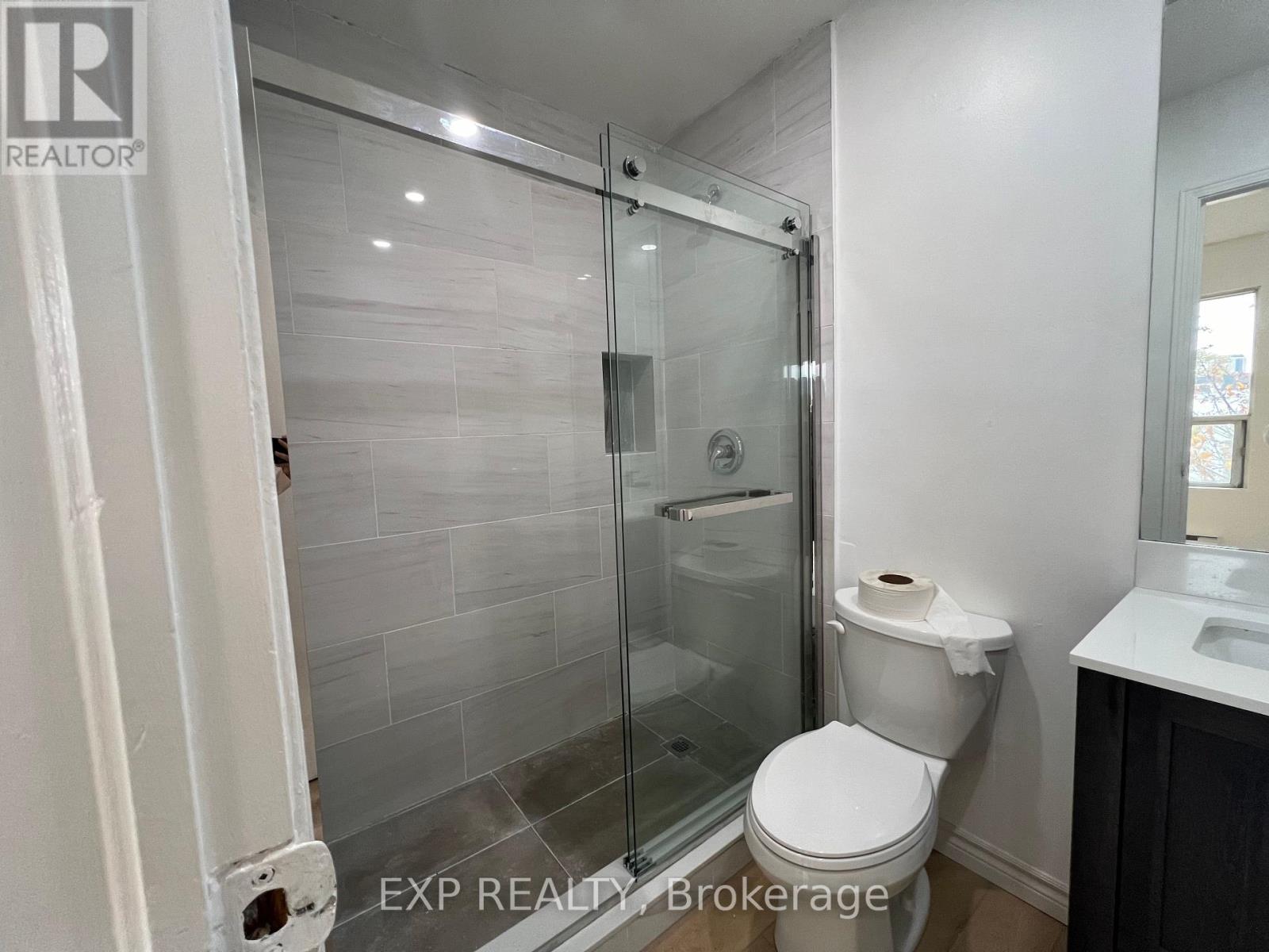 16 - 102 Greensides Avenue, Toronto, Ontario  M6C 1B9 - Photo 12 - C12153942