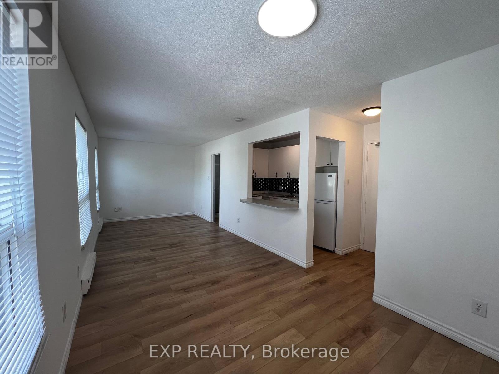 16 - 102 Greensides Avenue, Toronto, Ontario  M6C 1B9 - Photo 14 - C12153942