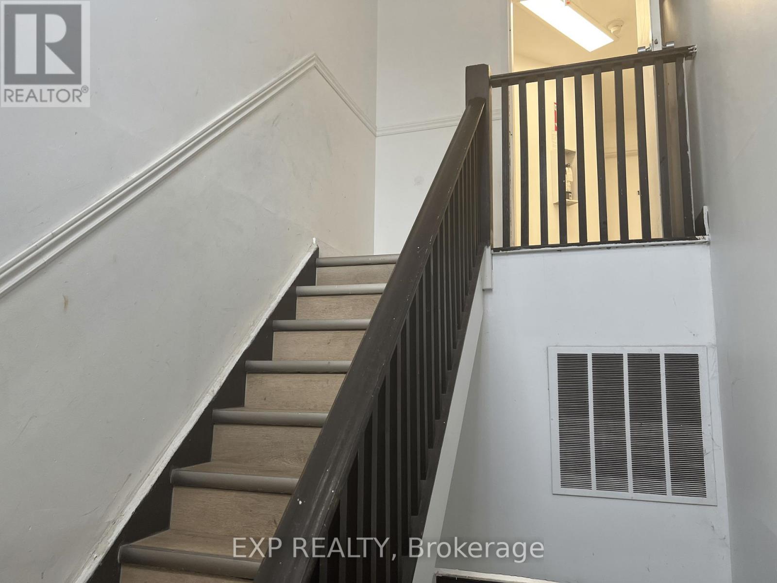 16 - 102 Greensides Avenue, Toronto, Ontario  M6C 1B9 - Photo 18 - C12153942