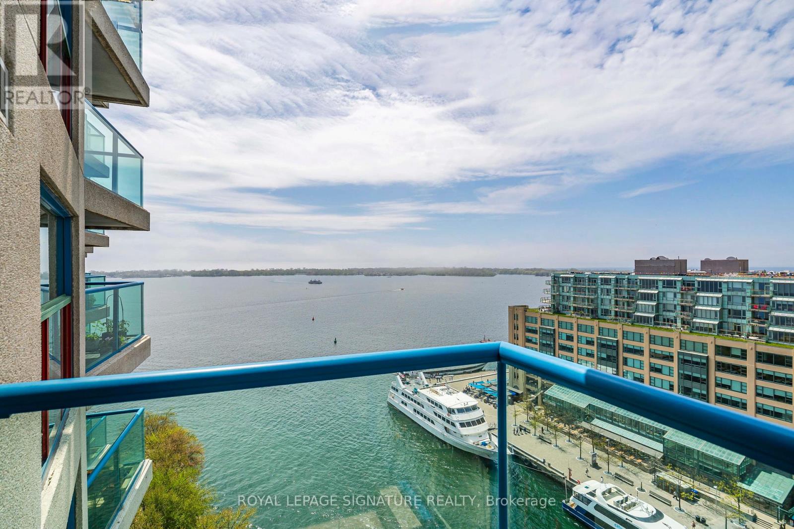 1812 - 99 Harbour Square, Toronto, Ontario  M5J 2H2 - Photo 25 - C12153991