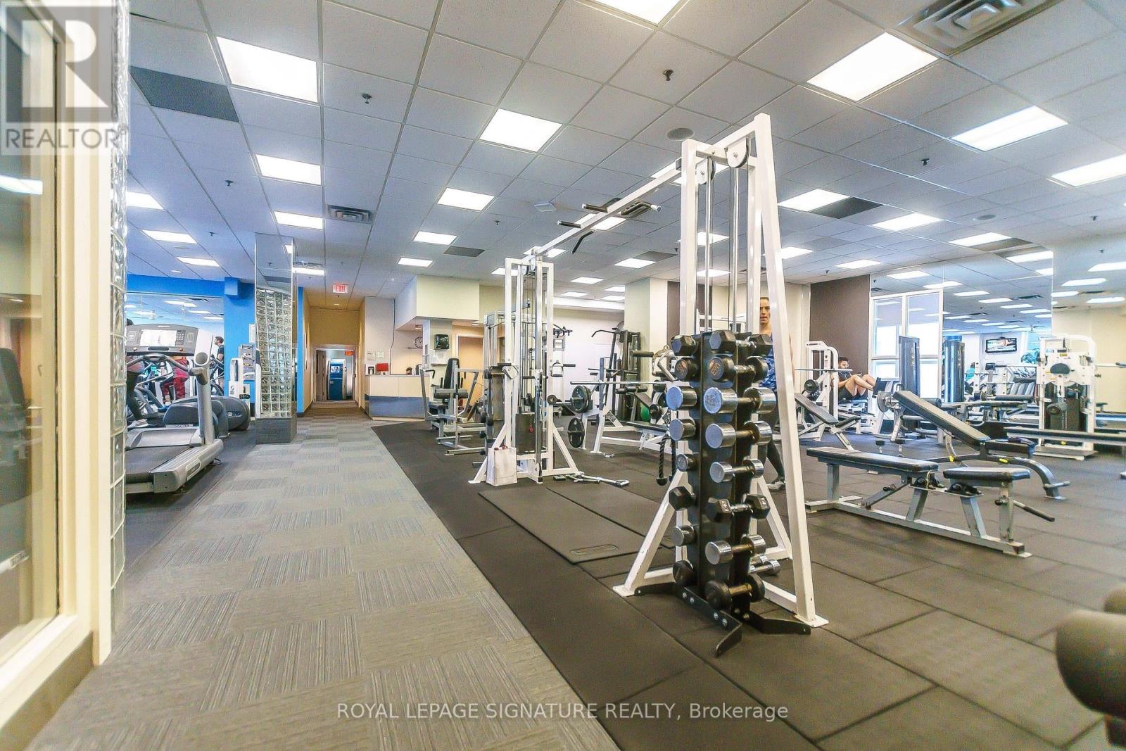 1812 - 99 Harbour Square, Toronto, Ontario  M5J 2H2 - Photo 28 - C12153991