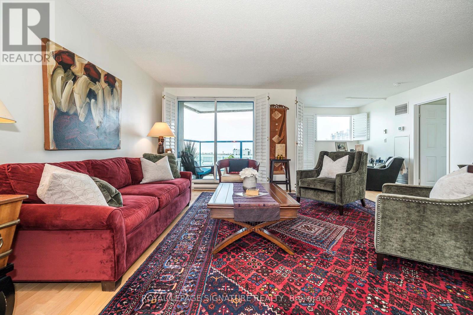 1812 - 99 Harbour Square, Toronto, Ontario  M5J 2H2 - Photo 7 - C12153991