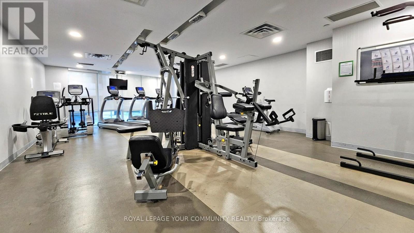 1002 - 15 Bruyeres Mews, Toronto, Ontario  M5V 0A7 - Photo 18 - C12154026
