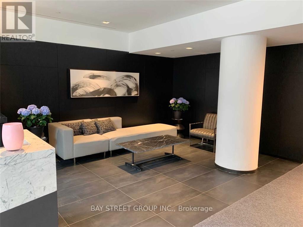1909 - 203 College Street, Toronto, Ontario  M5T 1P9 - Photo 17 - C12154051