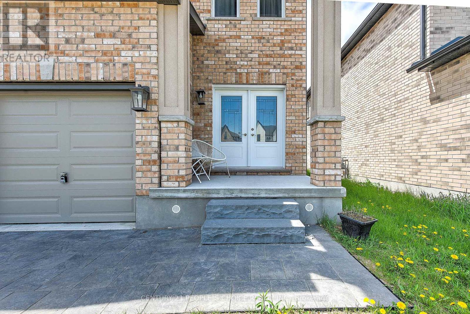 3048 Doyle Drive, London South, Ontario  N6M 0G9 - Photo 4 - X12146538