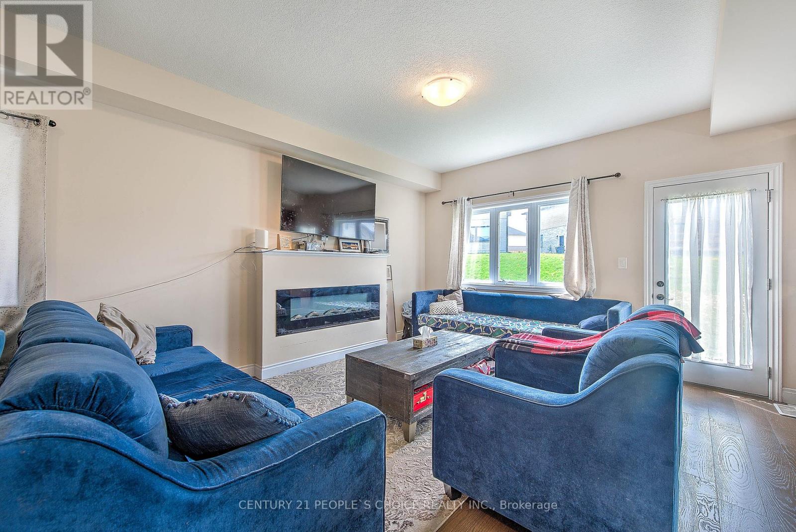 3048 Doyle Drive, London South, Ontario  N6M 0G9 - Photo 16 - X12146538