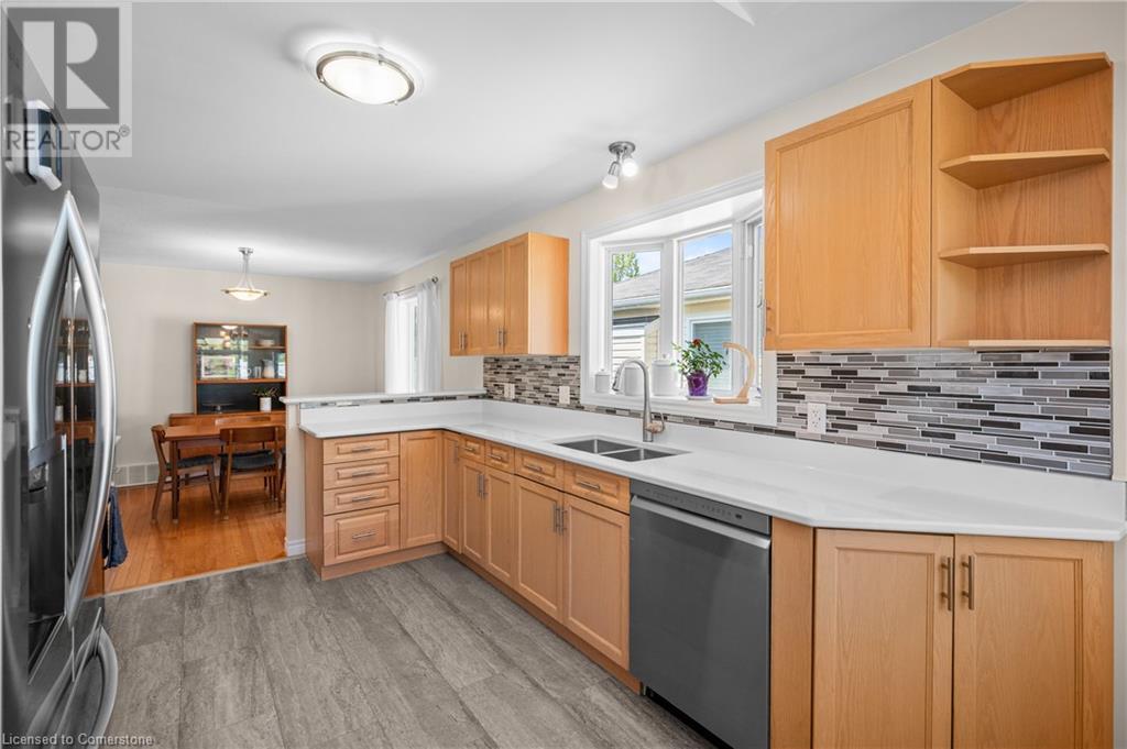 193 Glenariff Drive, Hamilton, Ontario  L8B 1A5 - Photo 10 - 40729512