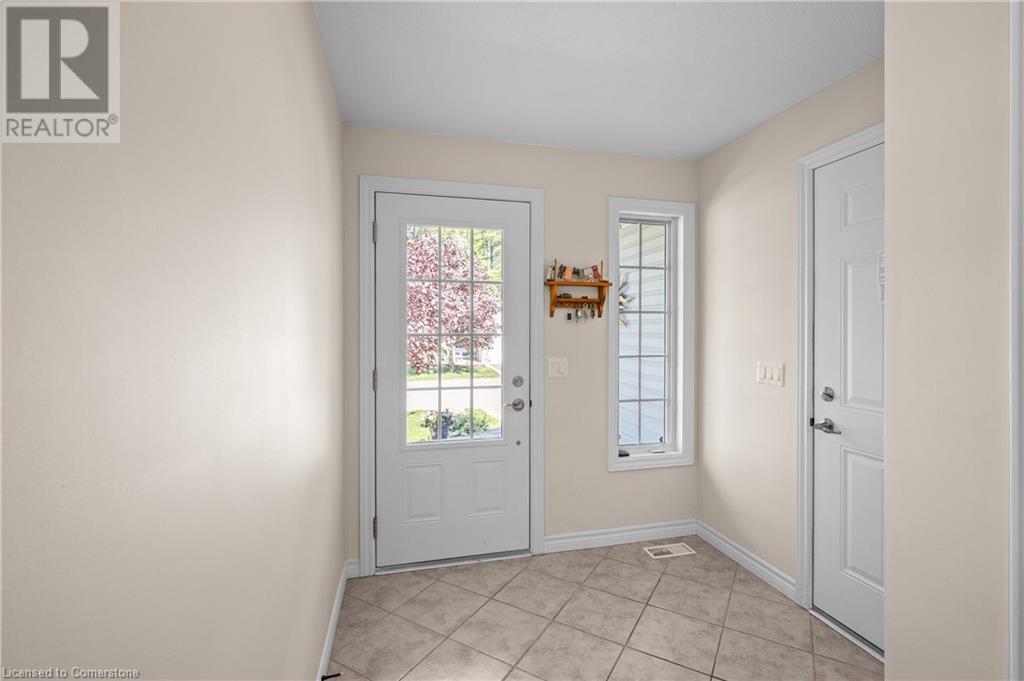 193 Glenariff Drive, Hamilton, Ontario  L8B 1A5 - Photo 4 - 40729512