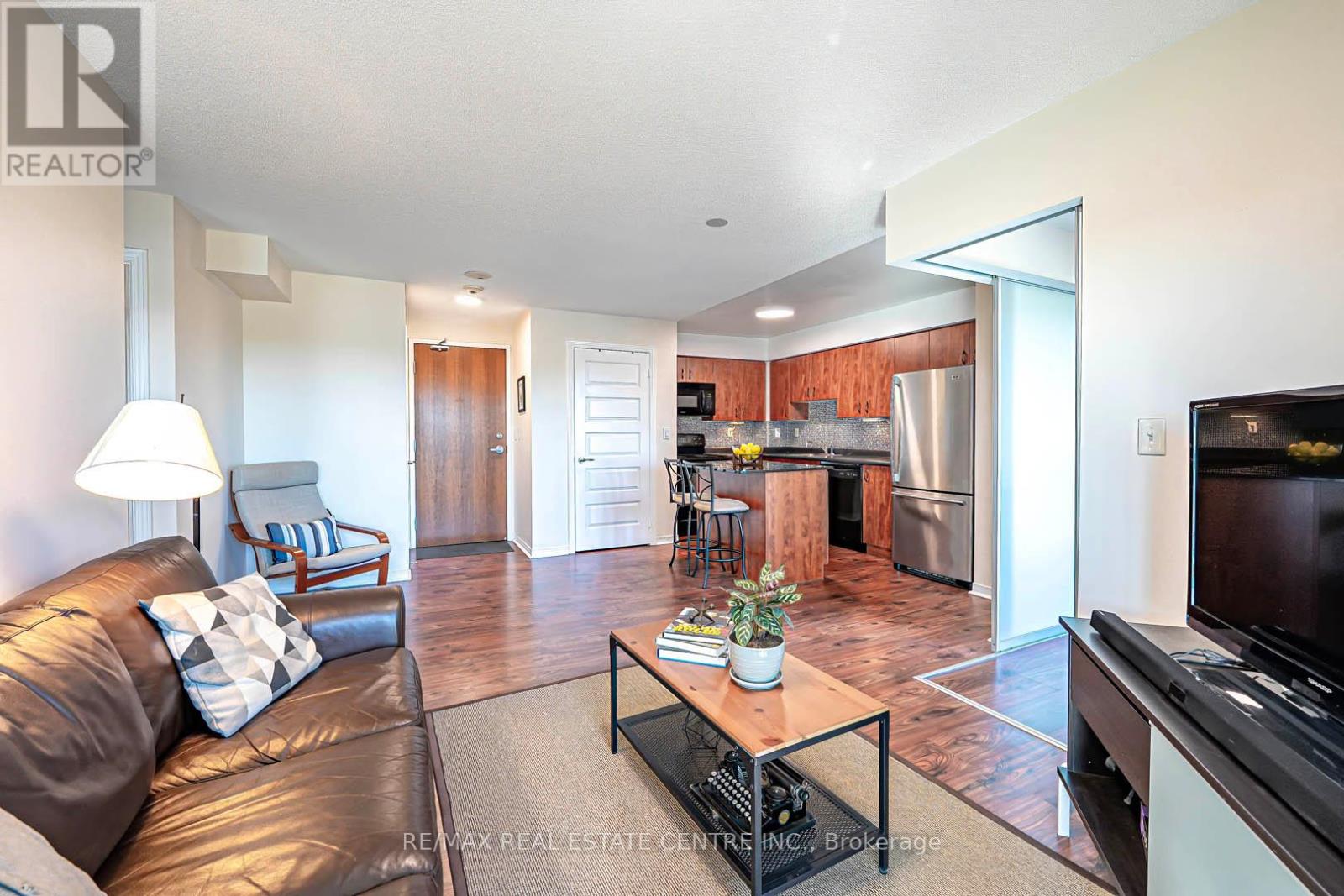 505 - 215 Queen Street E, Brampton, Ontario  L6W 0A9 - Photo 22 - W12153929