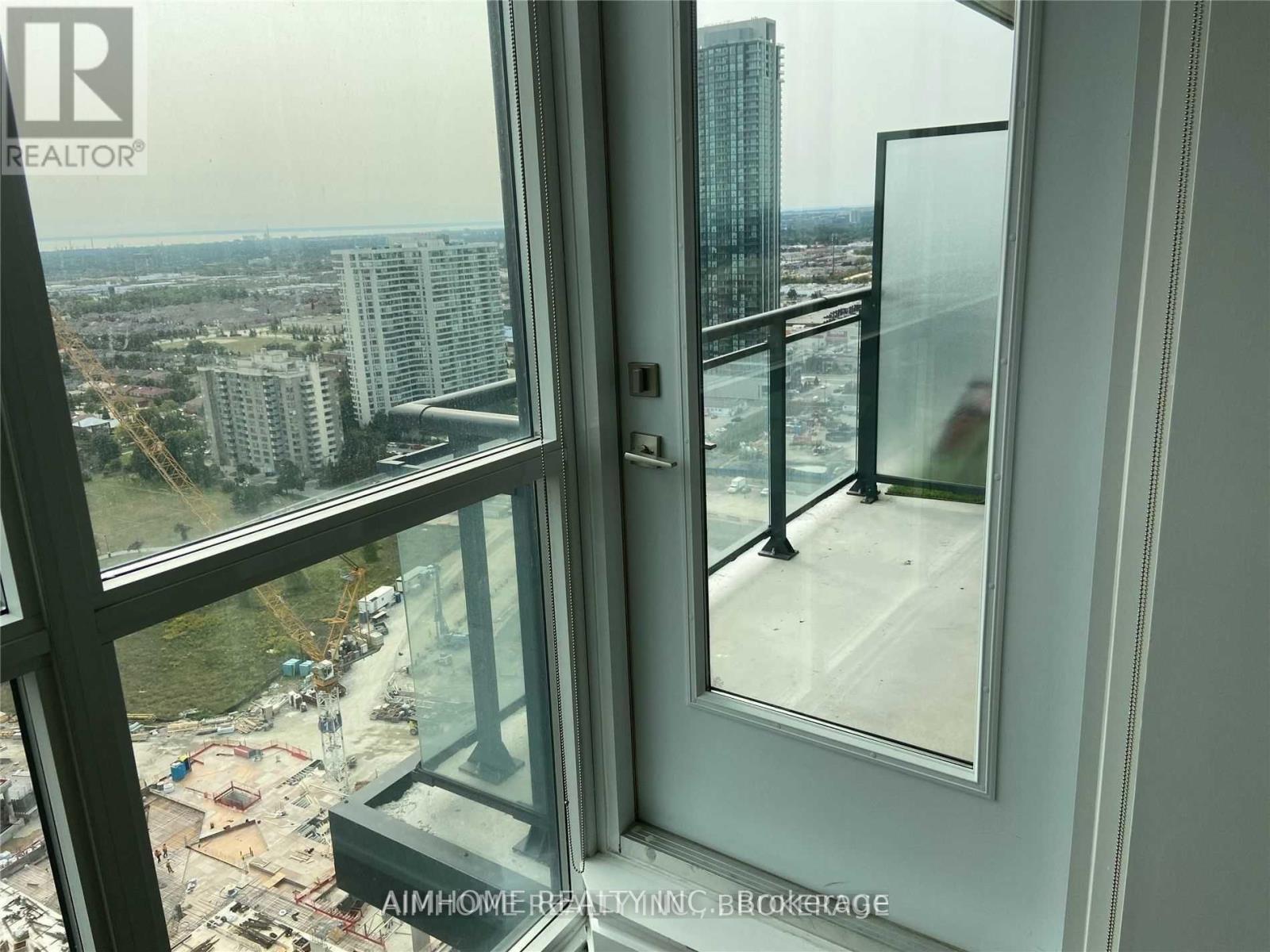 2708 - 4011 Brickstone Mews, Mississauga, Ontario  L5B 0G3 - Photo 7 - W12153932