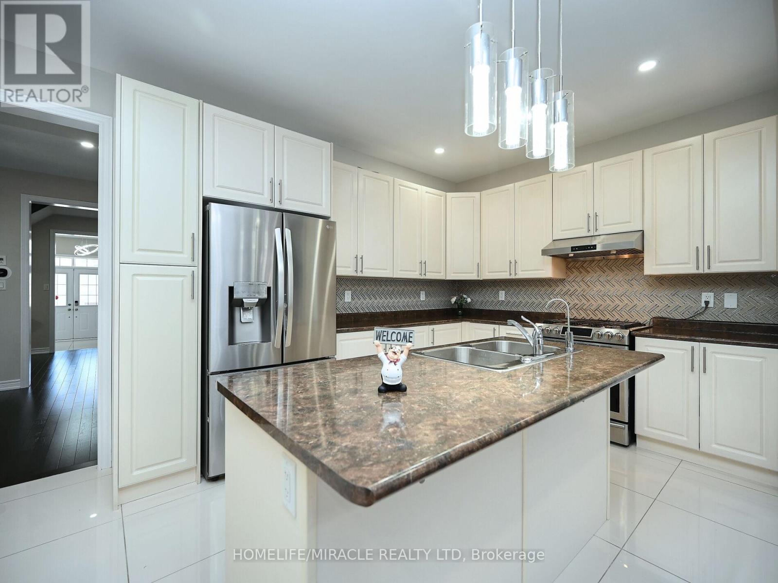 3 Monceau Road, Brampton, Ontario  L7A 4E6 - Photo 15 - W12153934